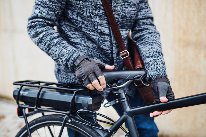 Quels sont les avantages de la trottinette électrique par rapport au vélo électrique ?
