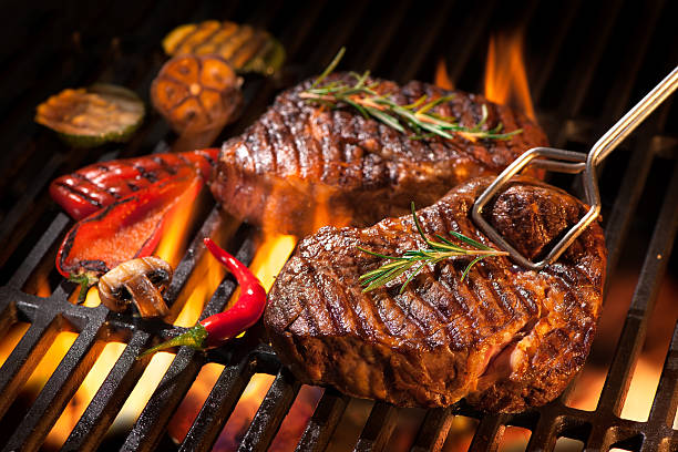 Comment faire cuire du bœuf dans un barbecue au charbon de bois ?